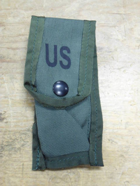 U.S. Military 9mm Single Magazine Pouch
