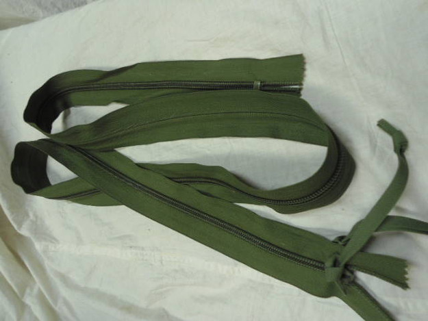 U.S. Military 69″ Replacement Zipper (5-pack)