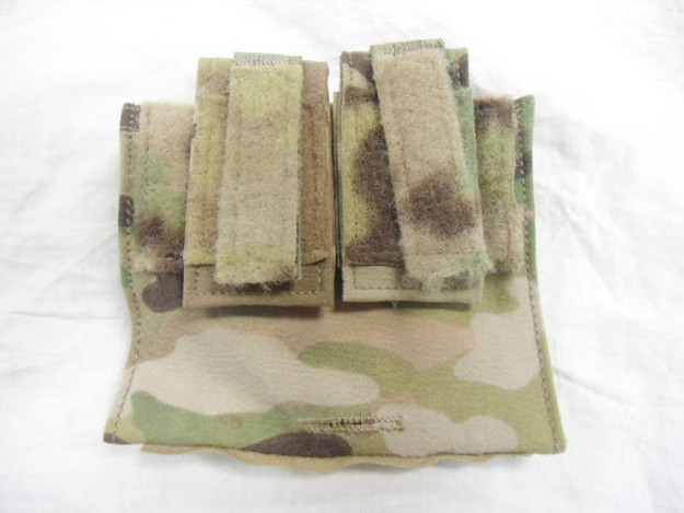 U.S. Military MOLLE ANVS-6 Multicam Battery Packet