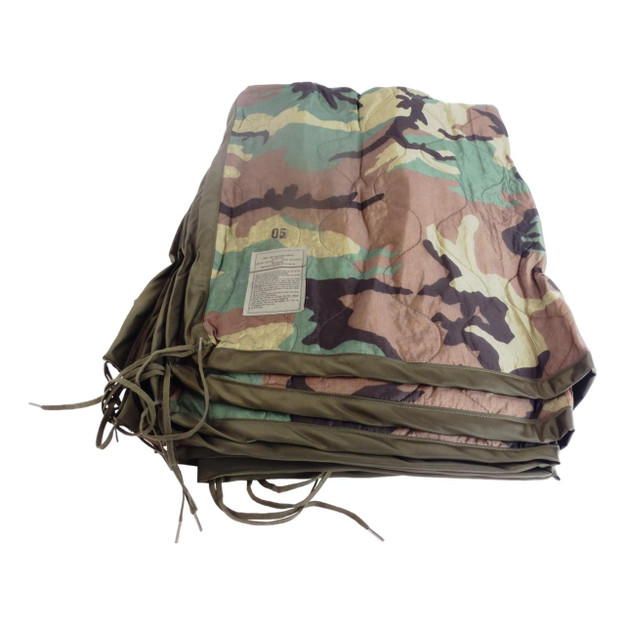 Army poncho liner